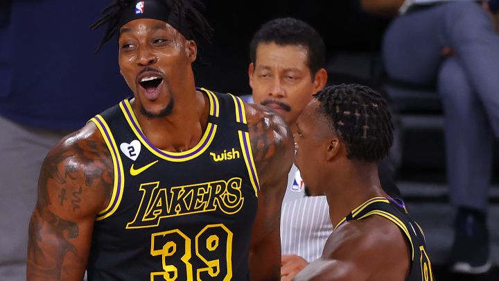 El sainete de la noche: Dwight Howard ‘renueva’ con los Lakers y acaba firmando con los Sixers